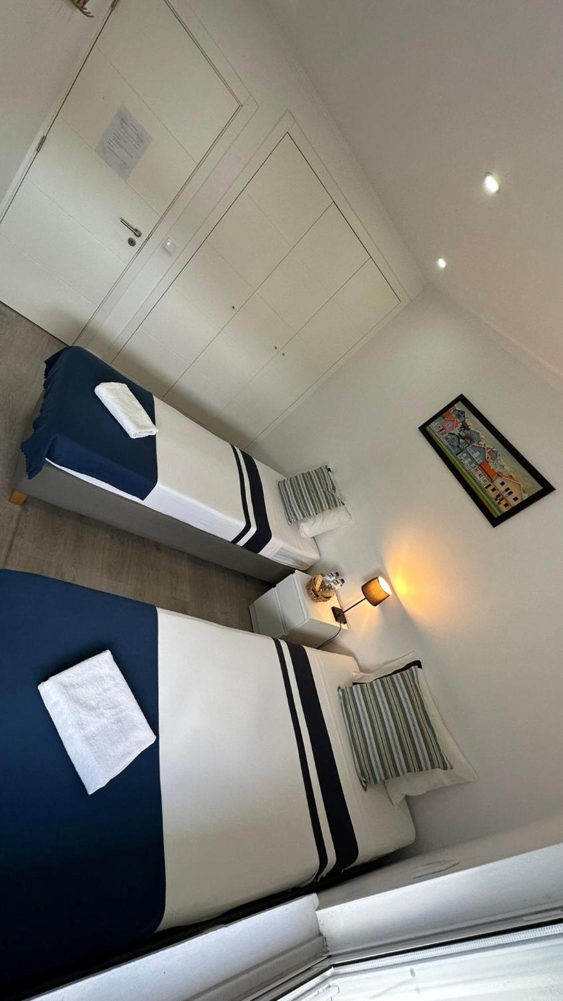 Airport Room Lisboa Extérieur photo