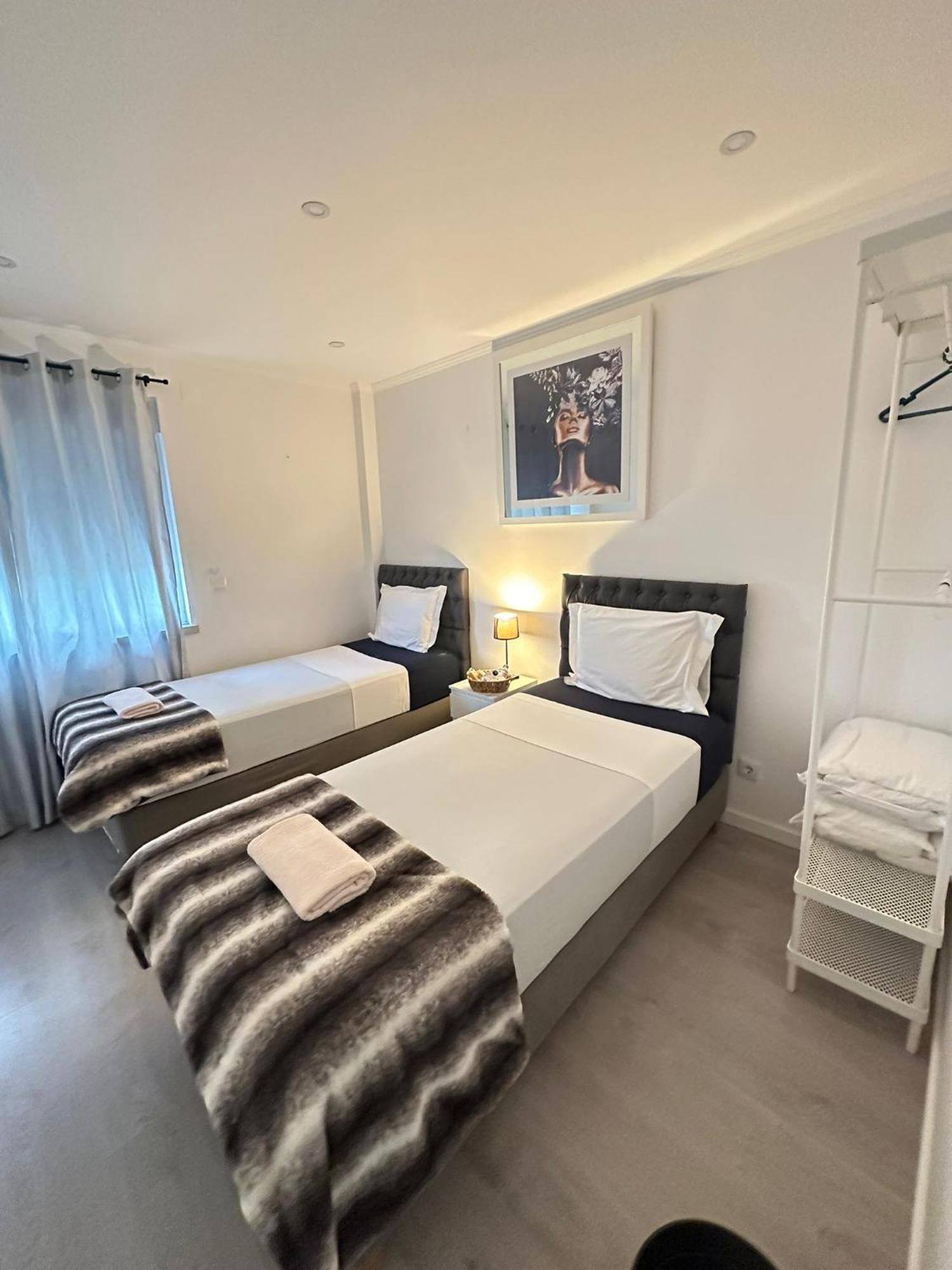 Airport Room Lisboa Extérieur photo